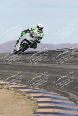 media/Nov-16-2025-Race Pace (Sun) [[8c5fa54630]]/Verified Riders/1-Turns 9 and 10 (925am)/